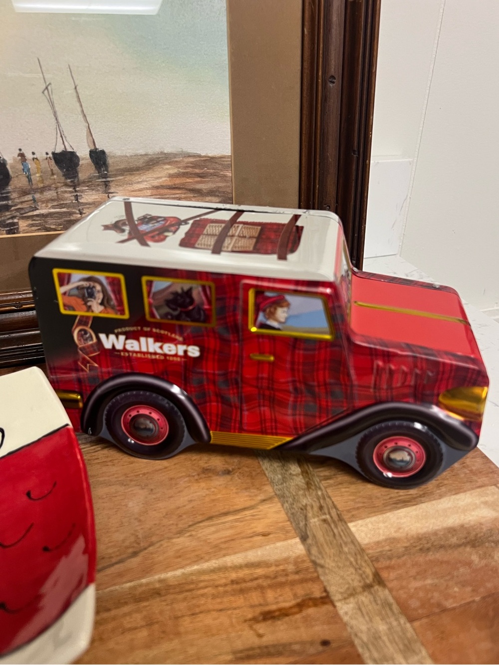 Vintage-Style Walkers Scottish Explorer Van Shortbread empty Keepsake Tin